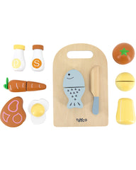 Tagliere in legno con pietanze