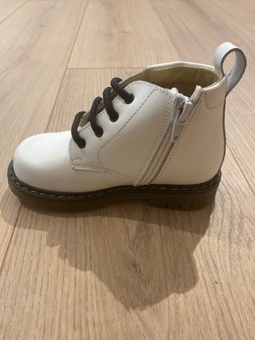 Scarponcini modello Dr Martens